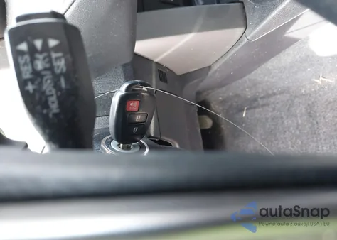 2018 Toyota Rav4 Le z USA, uszkodzony, nr VIN 2T3ZFREV8JW436428